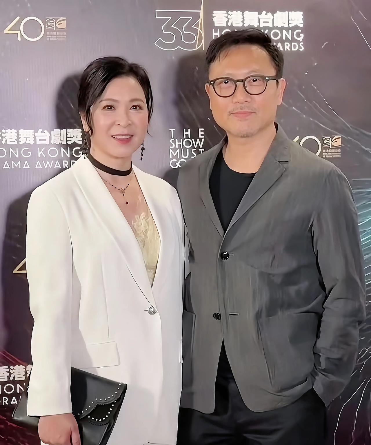 苏玉华携同老公潘灿良出席活动，郎才女貌，甜蜜温馨，祝福他们幸福绵长！你如何看？#