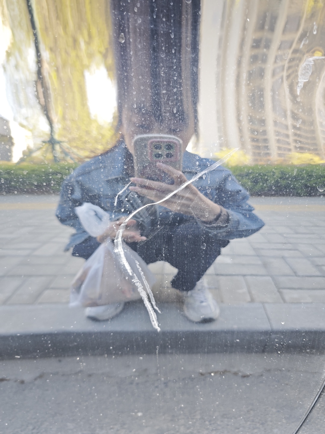 不小心把别人的车划了怎么办！需要多少钱？