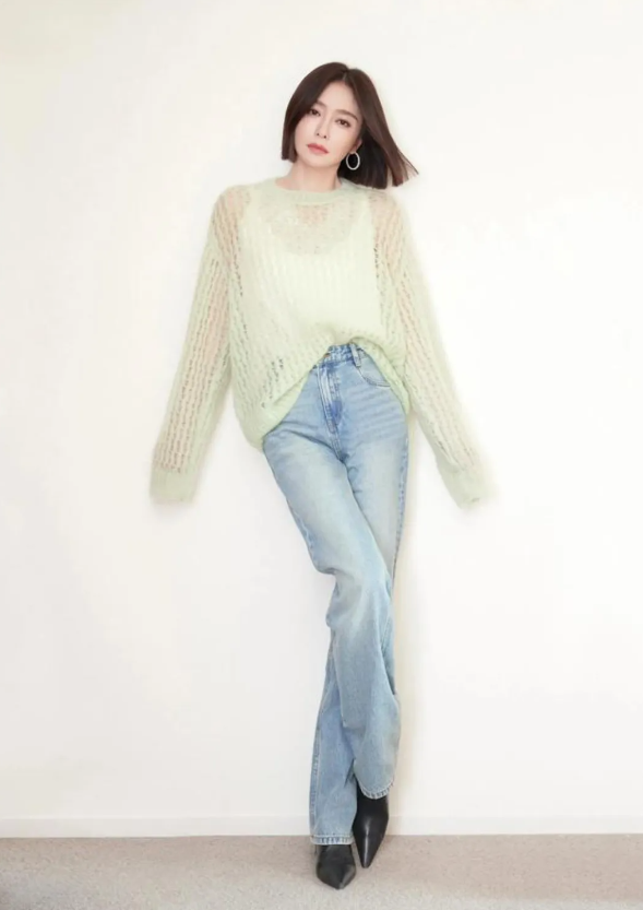 秦岚，165cm，简单的牛仔裤穿出了高级感啊！