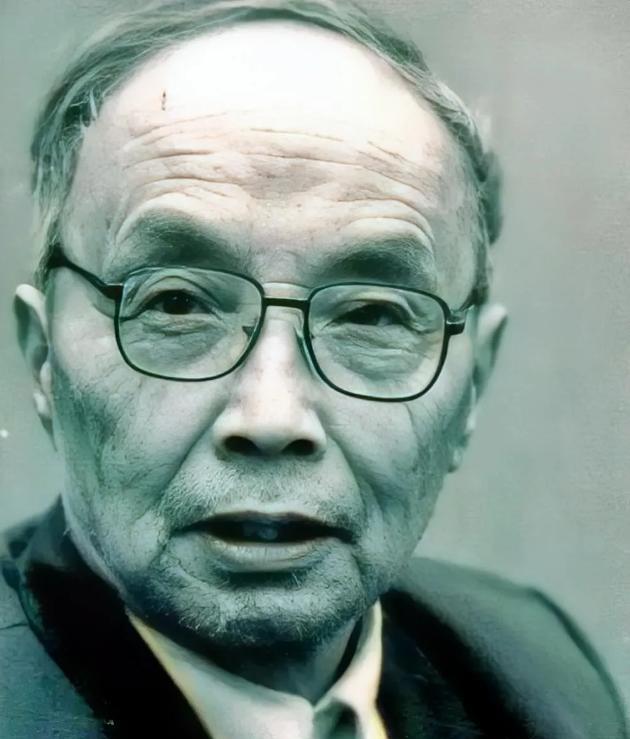 1951年，渣滓洞的看守黄茂才被判处死刑，行刑当天，黄茂才突然大喊：“别杀我！我