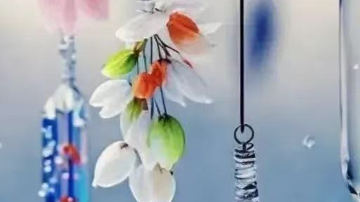 【明日黄历】2025年12月4日（农历十月十五 星期四）的黄历解析