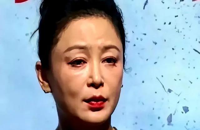 江珊衰老，陈红衰老，蒋雯丽也老去，唯独她依旧像18岁少女一样谁还记得90年代那些