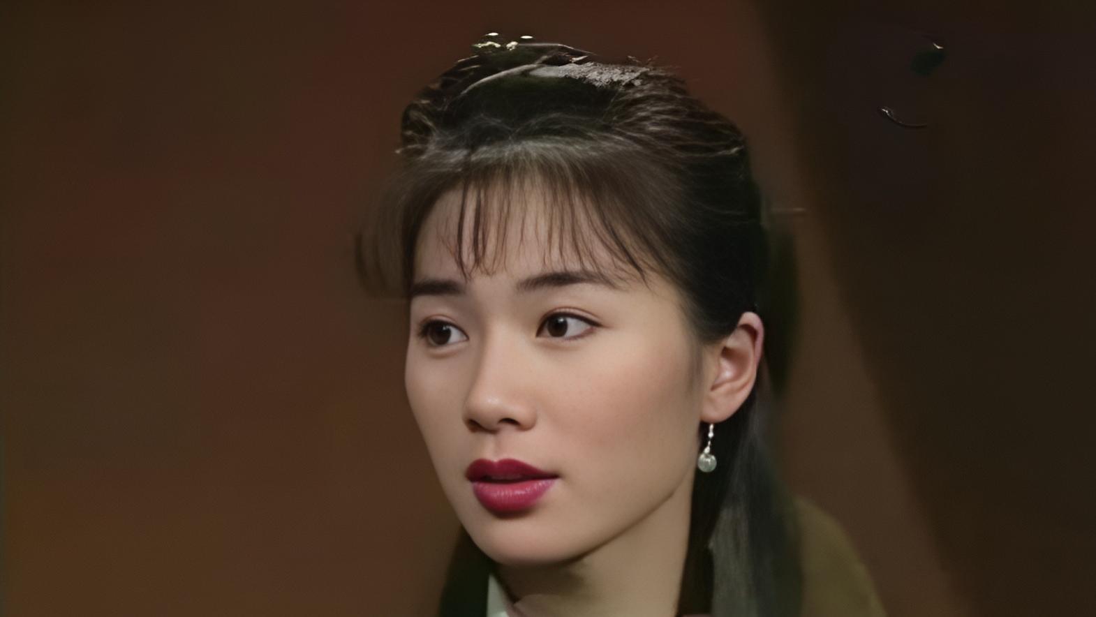 黄药师死后的百年，他的弹指神通为何传到魔教？你看程英遇到了谁