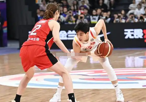 今天 16:30 中国女篮将在女篮亚洲杯季军争夺战中，与老对手韩国女篮再度狭路相