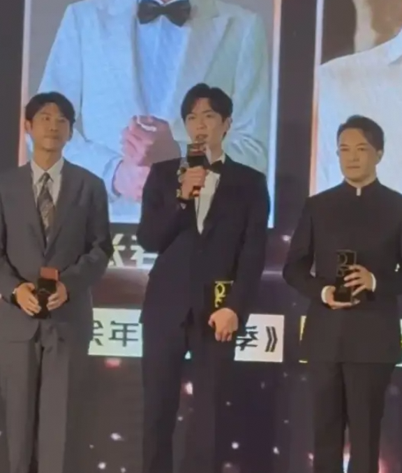 张若昀二提白玉兰奖最佳男主，感恩“范闲”的一路相伴