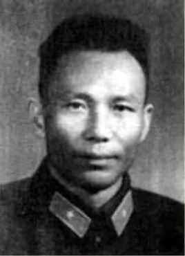 1937年，为了围剿西路军，马步芳草拟了两封绝密电报，让电台主任尽快发出去，电台