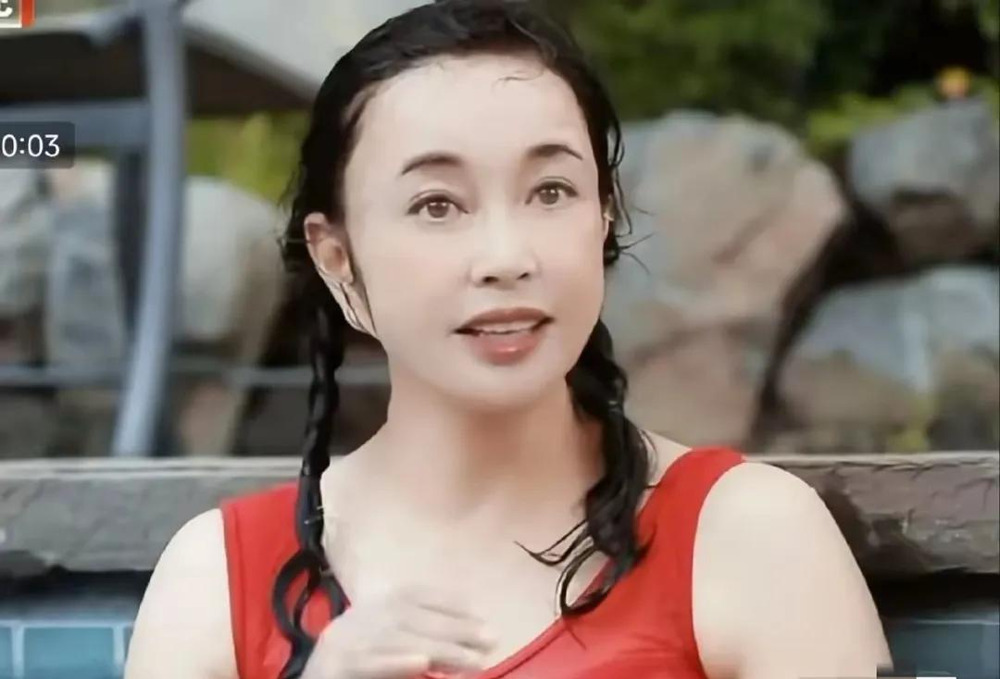 李小冉手撕综艺黑幕











天呐！这瓜保熟吗？综艺节目居然花钱买黑