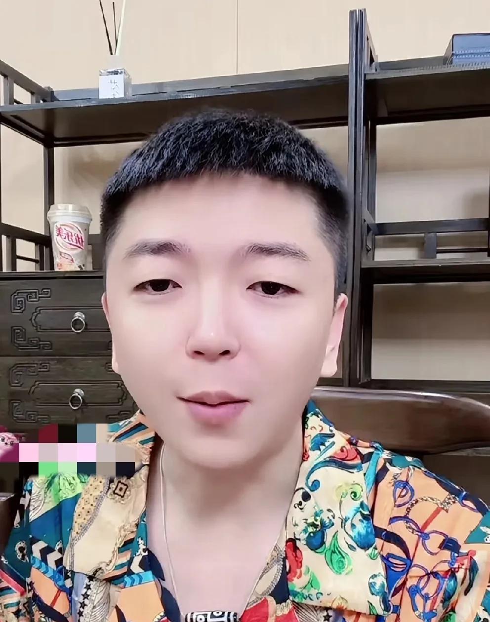 天佑1亿存款曝光，吃500万年利息！
        王某人爆料，天佑玩马赔钱挣