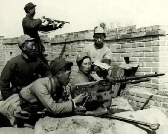 1939年，八路军115师第5支队子弹打光，被1200多名日军包围，生死存亡之际