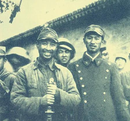 抗战时，陈赓率部突袭榆社日伪军，但多次攻击均未奏效，造成指战员伤亡。陈赓心中难受