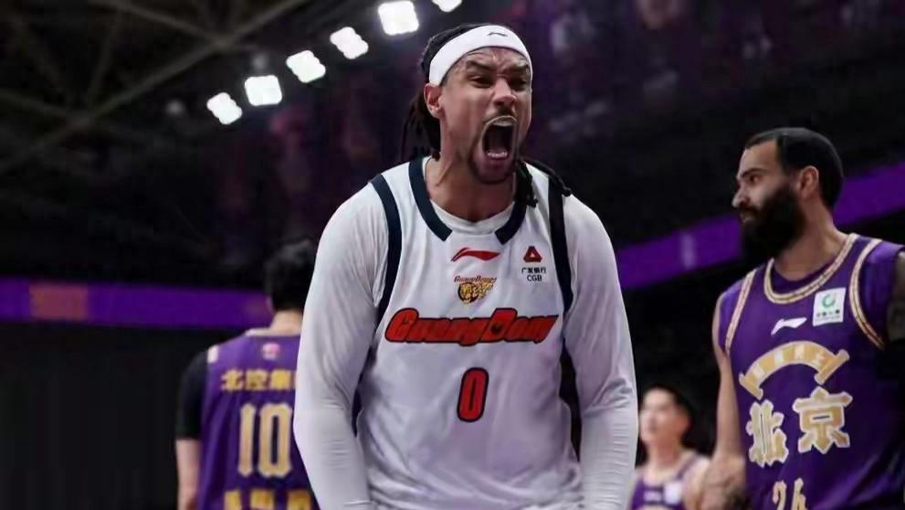 广东vs深圳，萨林杰要强势，杜锋用人要合理，球队防守需到位！