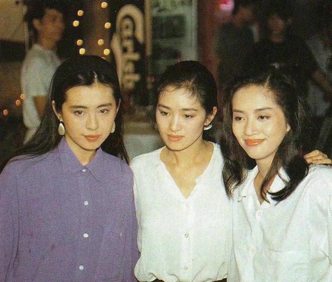 年轻时候三大女神，我觉得还是王祖蓝更美