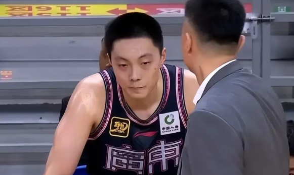 广东打假球负南京，篮协必须重罚广东队！
20分算个屁，这是杜锋的名言。没想到被南