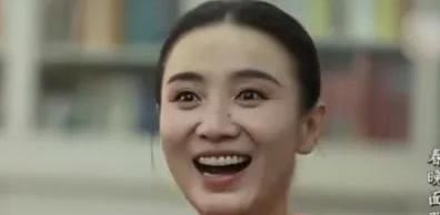 有感于宋佳的洒脱

影视演员宋佳在接受媒体记者采访时被问到：你戏演得那么好，