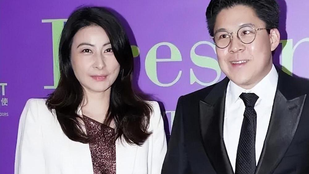 霍启刚坦言：这辈子遇到了两个贵人，一个改变性格，一个指导人生