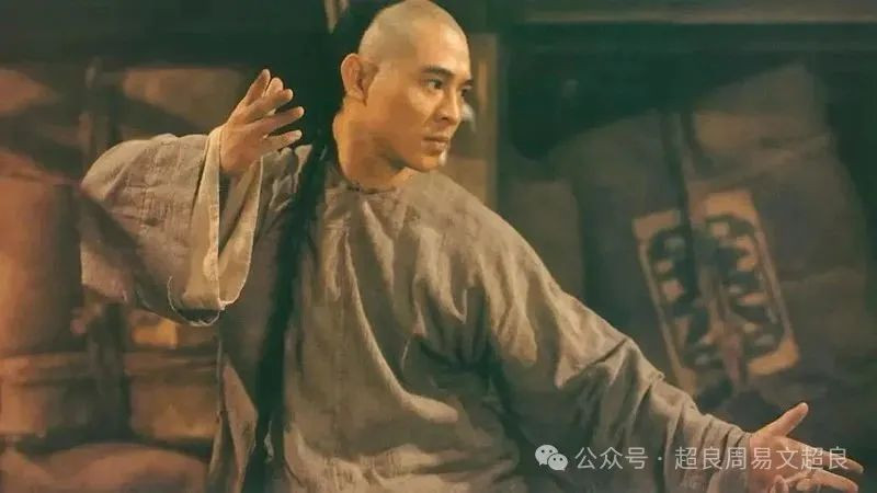 李连杰八字与姓名分析，他晚运真的很差吗？