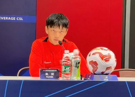 1995年出生的杨明洋完成会籍转换，有望征战国足