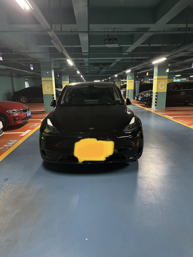 Y新提车2周
刚提车，补贴保险的最后一周提车，刚挂好牌。开了2周，动力和3体感上