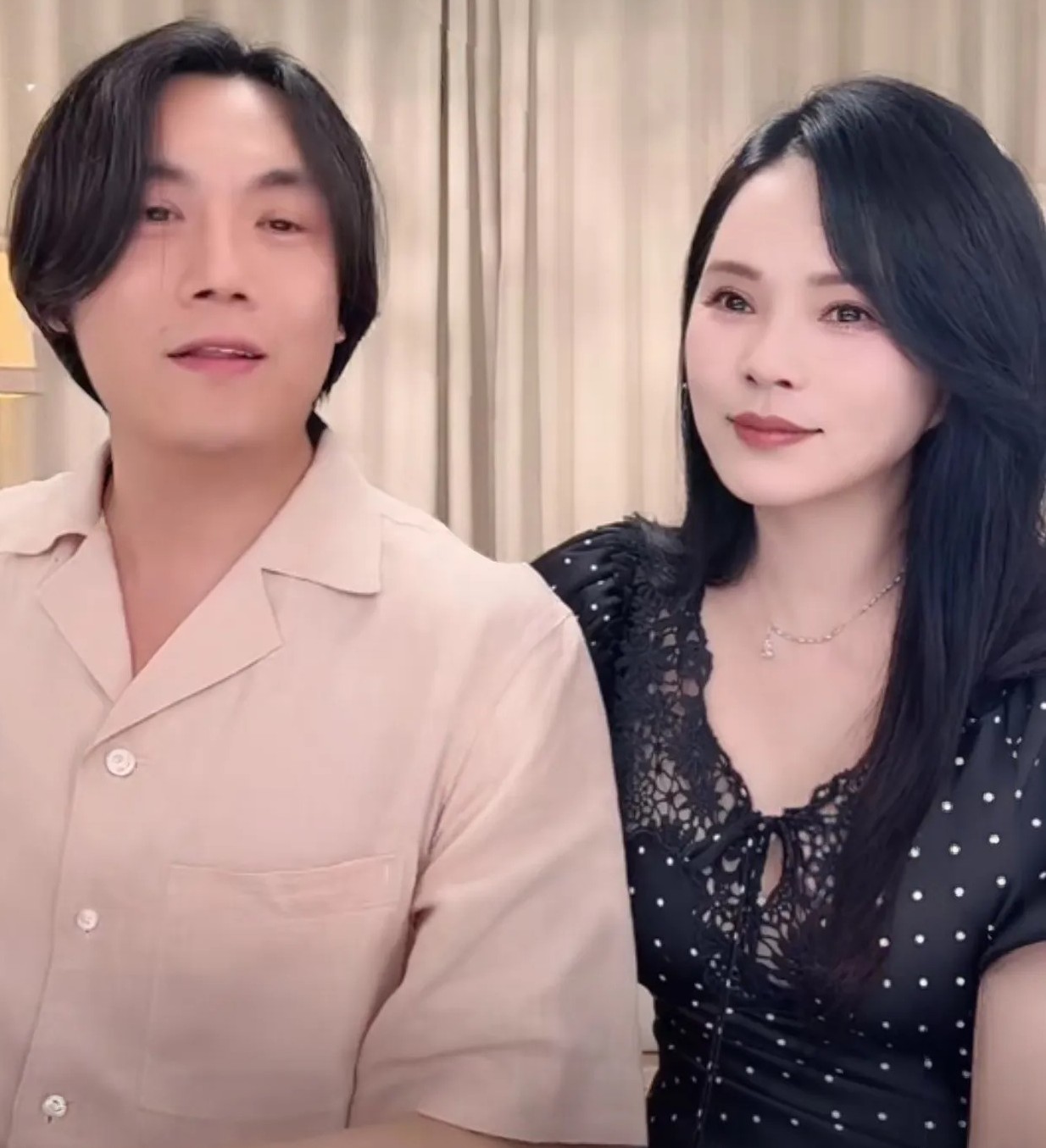 秦昊啊，
实在不行就息影一段时间吧！
大家总说你是靠老婆才有今天，其实他们不了解