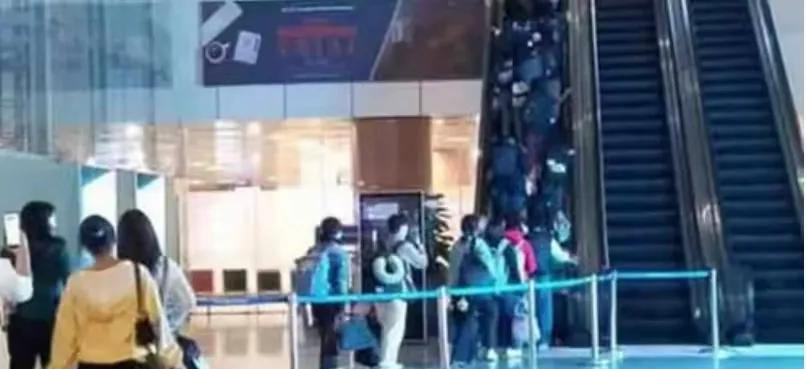 缅甸消息，军政府和俄罗斯签署了一份劳工协议，通过派出劳工来获得美元。昨天第一批5