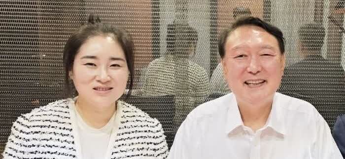 尹锡悦“只穿内衣的样子”不属于国民的知情权

尹锡悦前总统的辩护律师金桂利表