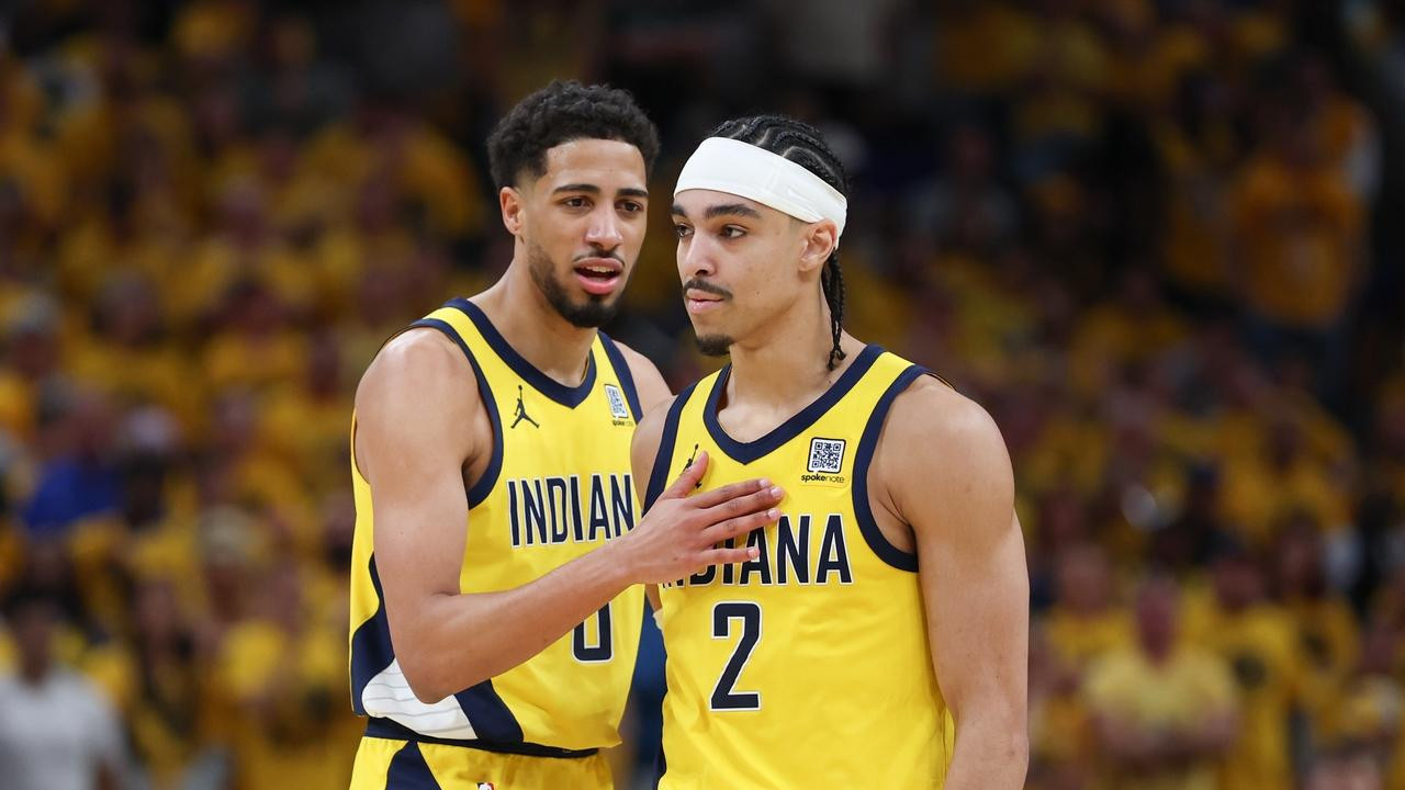 西卡31分，哈利伯顿21+13，步行者淘汰尼克斯昂首挺进总决赛！