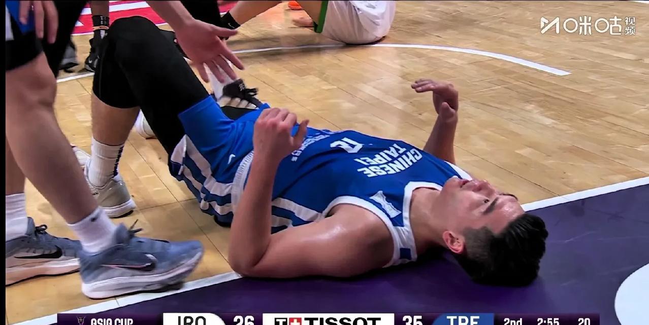 恕我直言，陈盈俊打伊拉克被重点针对了，不见赢菲律宾时神准状态，两支球队属于菜鸡互
