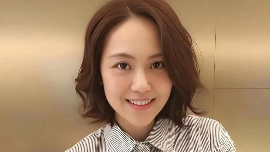 救了紫薇小燕子20年的柳红，终于轮到全网救她：姐姐凭什么不能红