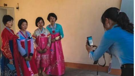 朝鲜为什么不愿意对外开放？ 背靠着大国还担心什么啊？