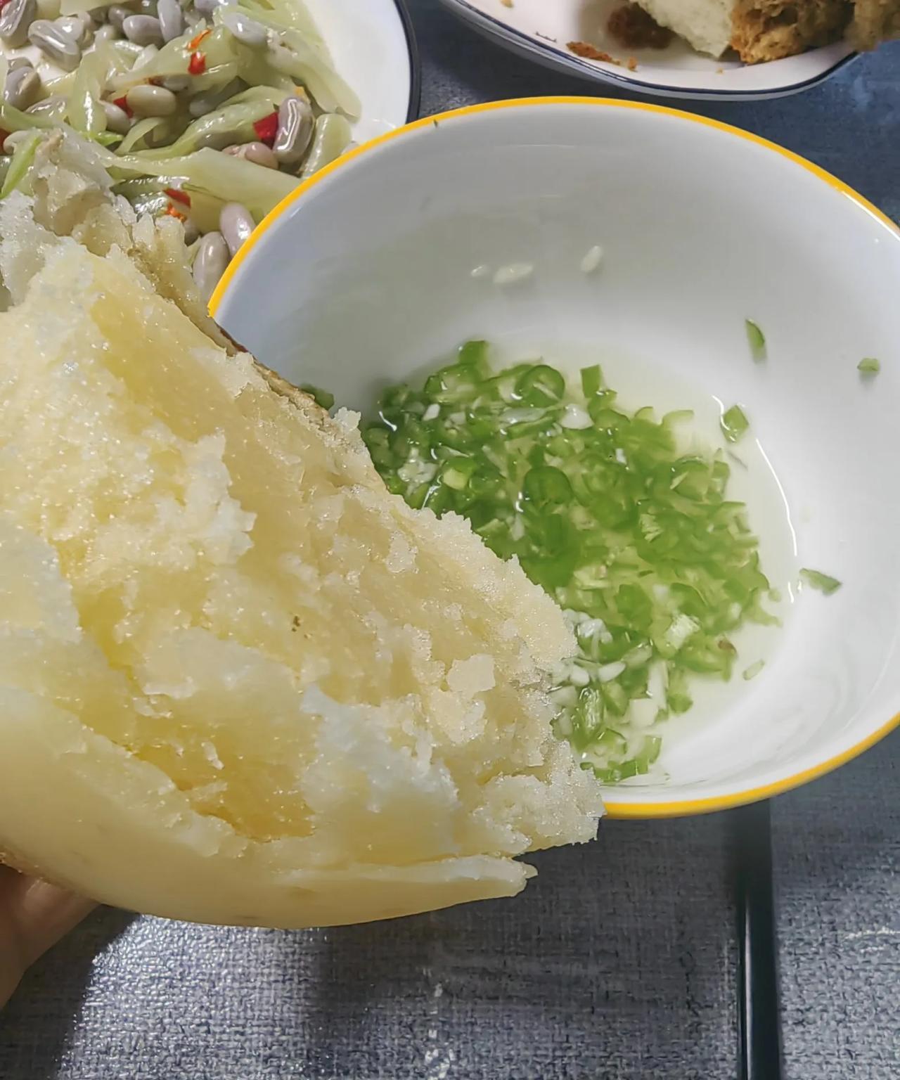 家人网购了甘肃定西的黄洋芋到了，真的太值了！
甘肃定西土壤条件好，产的农家洋芋，