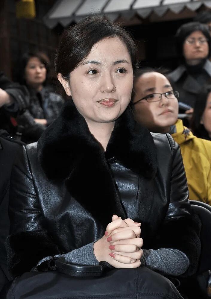 同样名字里都有媛媛，但都红颜薄命，为什么这么优秀的演员都早早的离去了，太可惜了。