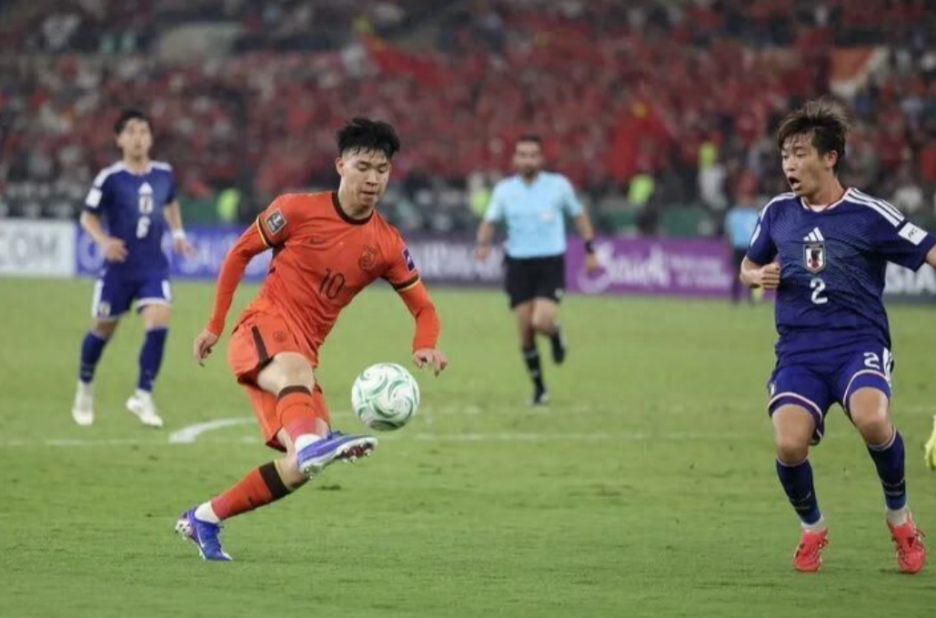 1月25日凌晨结束的U23亚洲杯决赛中，中国队0-4负于卫冕冠军日本队，获得亚军