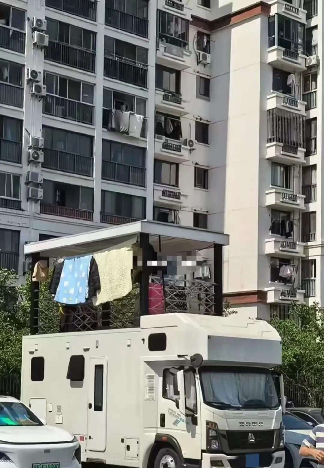 这样的房车，帽子叔叔也不管吗 ​​​