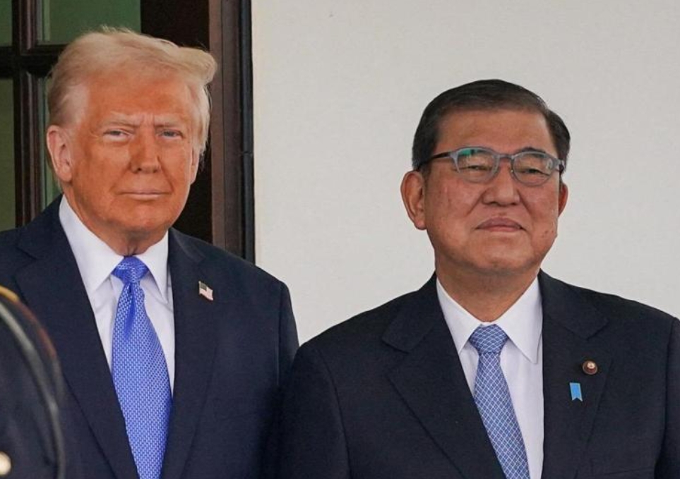 日本不着急，换美国着急了！特朗普下令，满足石破茂的要求
14日，日本制铁公司宣布