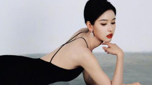 陈都灵：身材一绝！