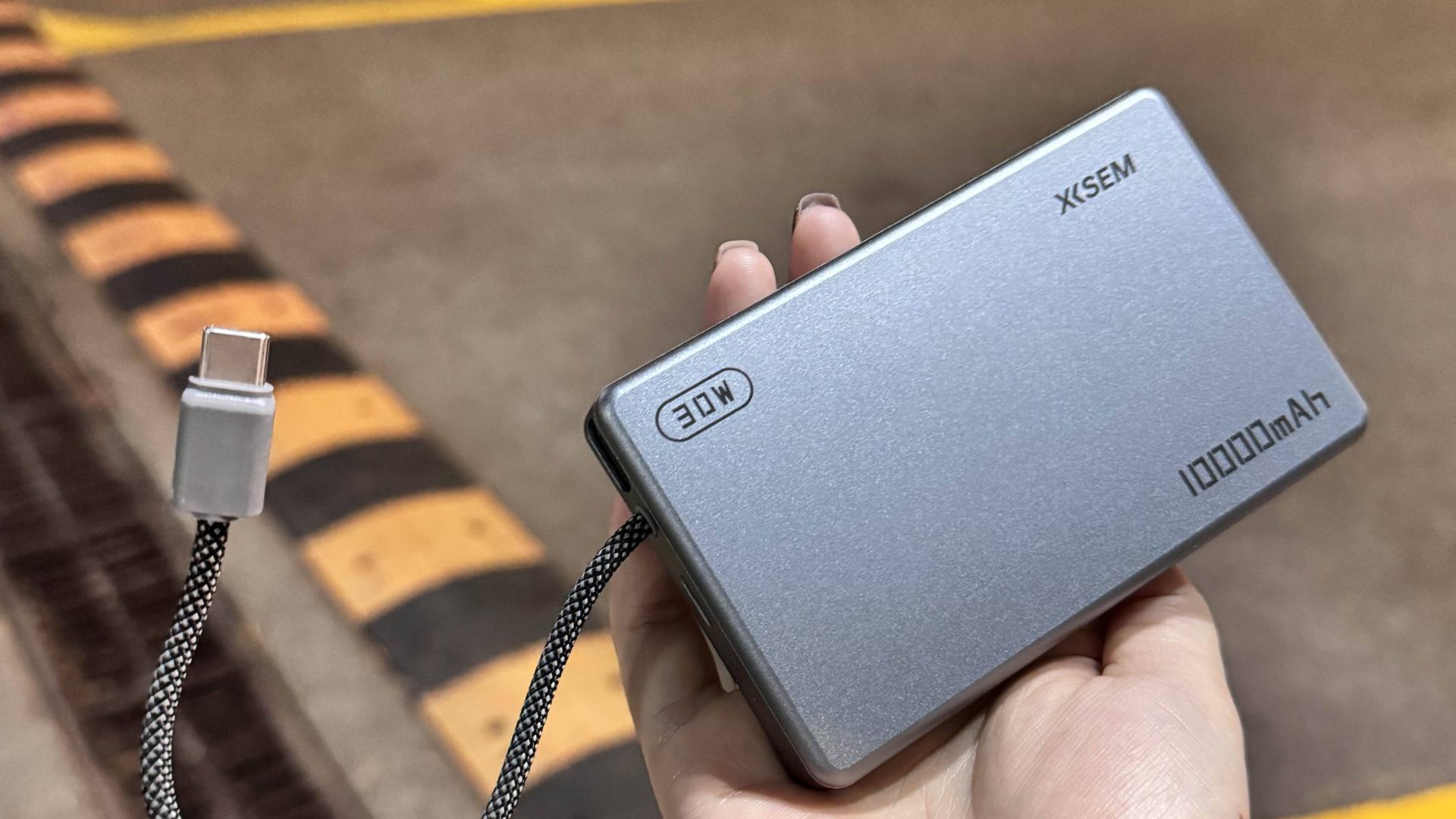 移动电源哪个牌子最好最耐用？口碑最好的十款户外移动电源，详细汇总充电宝别错过