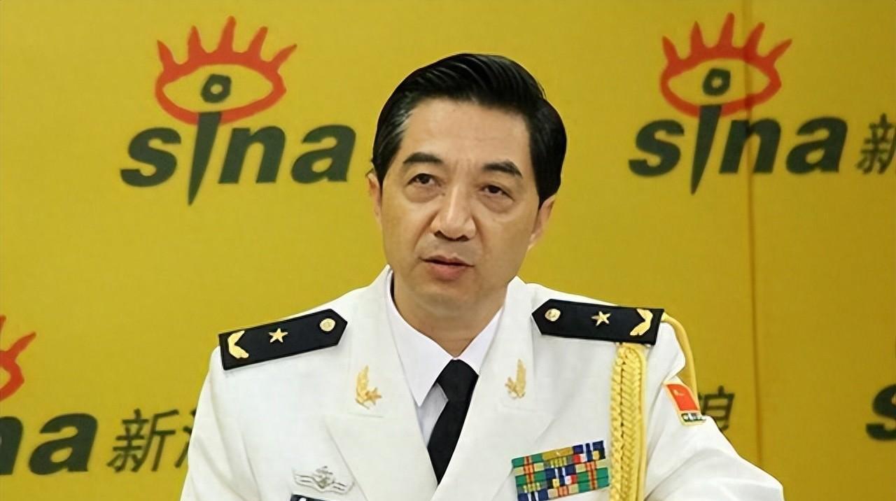 又让张召忠说中了？东拼西凑800亿建的双航母，如今彻底成为累赘
八年前，当军事专