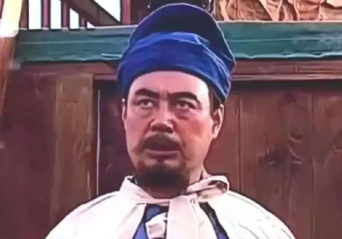 中国历史上最无耻的人物就是吕蒙，吕蒙白衣渡江，偷袭关羽大后方，夺取荆州。吕蒙虽然