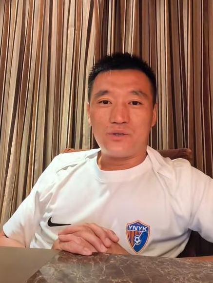 唐淼告别成都蓉城：在这里踢球很幸福，希望留下了好口碑。
7月17日，已经转会云南