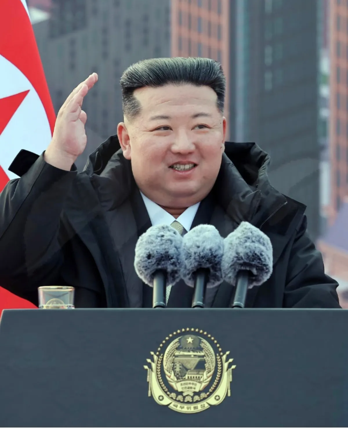 朝鲜一直以来都是支持俄罗斯的，但俄罗斯如今却有向美国靠拢的趋势，这让金正恩很郁闷