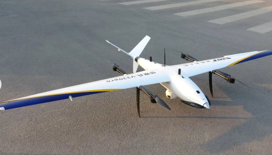 俄罗斯用无人机打固定翼飞机