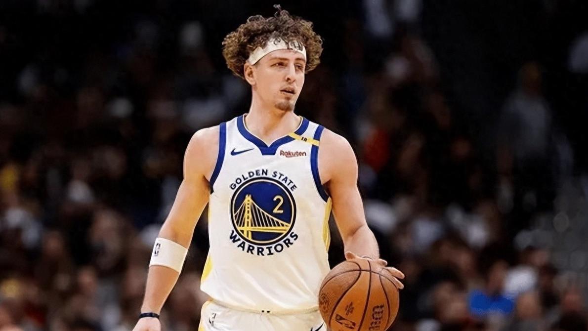 勇士惨败热火！