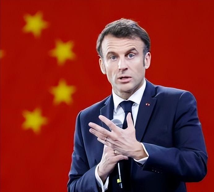 法国要向中国靠拢，主动要求九三大阅兵邀请函！国际局势的风向，真的变了！谁能想到，