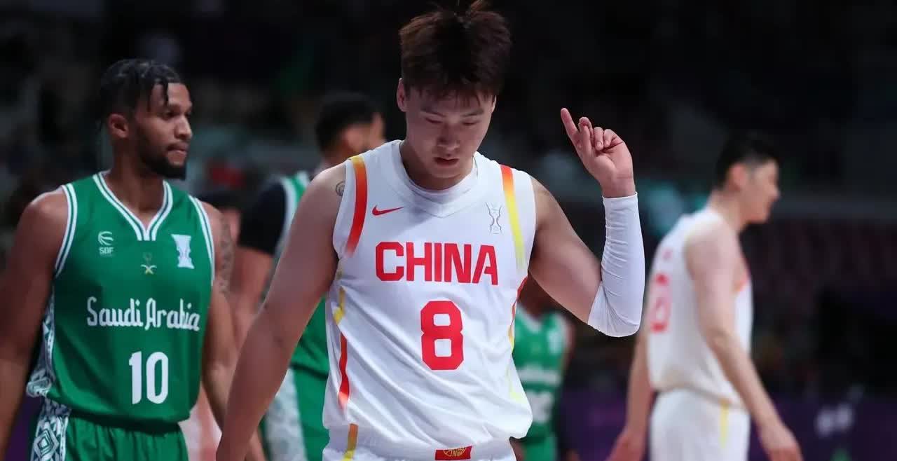 在目前亚洲篮坛，除了中国男篮，实在想不到还有哪支球队能给澳大利亚制造麻烦。自从澳