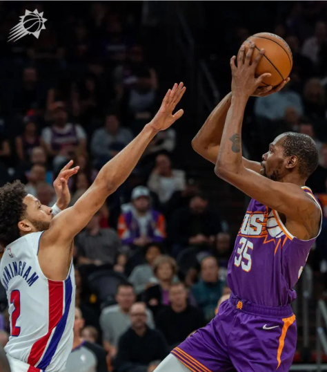 NBA关键时刻“硬解”能力超强的五大球星。

雷阿伦

作为神射手，雷阿伦不仅有