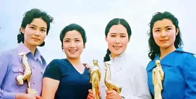 八十年代四位漂亮女演员











我的天哪！八十年代竟然有这么多漂亮