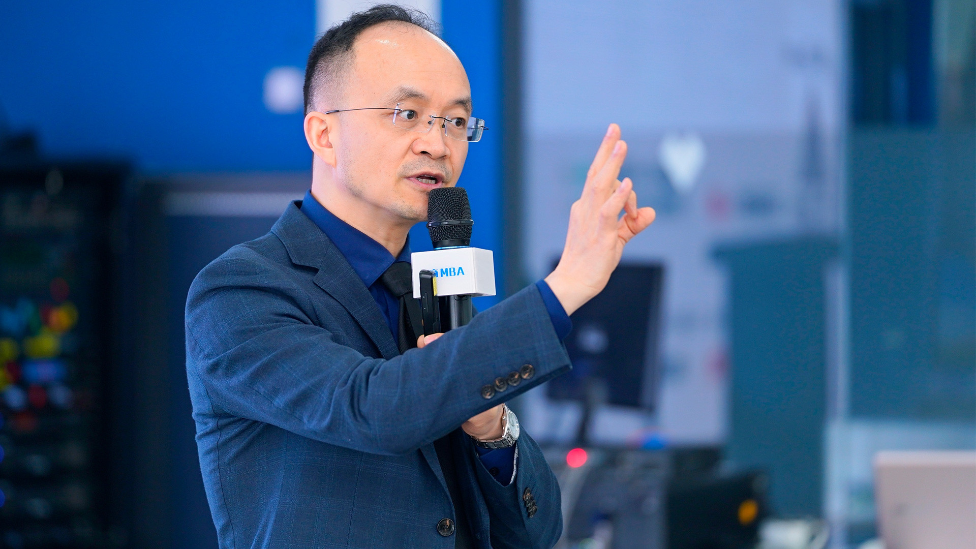 半年楼道战争落幕！李力刚讲师教你谈判翻盘的设计力