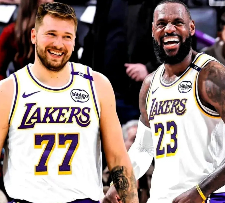 湖人骑虎难下！
不只是和快船德比战，看过这几点话就更明白。
马刺胜了灰熊，让湖人