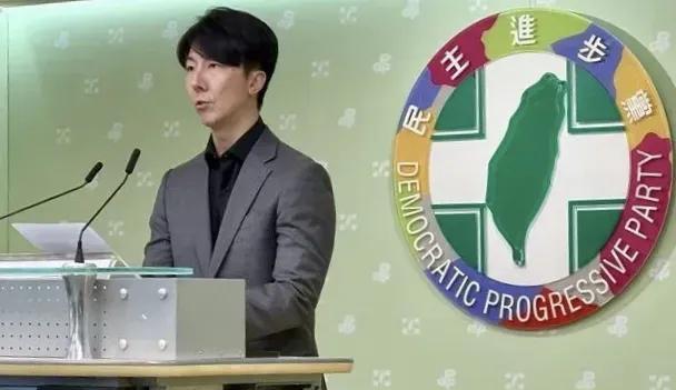 台湾急了，台湾对美俯首称臣，美国照样对台湾课高关税，台湾对大陆挑衅，结果换来的是