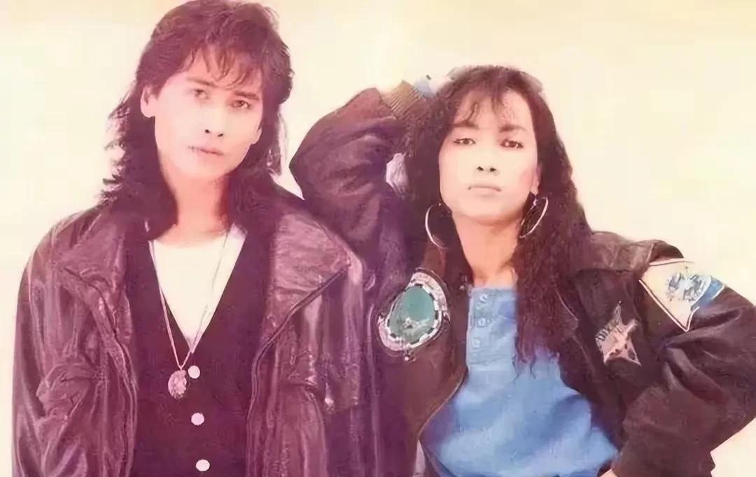 齐秦原来也是坏男孩，少年时进过少管所，后来还进了监狱三年。
但是那时候对艺人没有